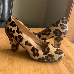 SALE! Genuine Cow hair Pumps